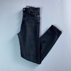 Zara, washed black Sculpted High Rise Skinny Jeans, size 6/28